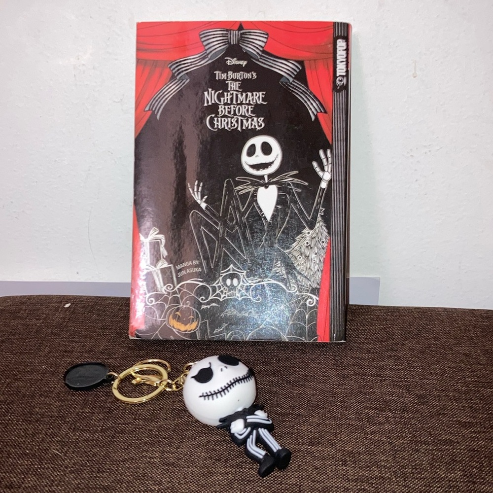 Disney Tim Burton’s The Nightmare Before Christmas Manga by Jun Asuka